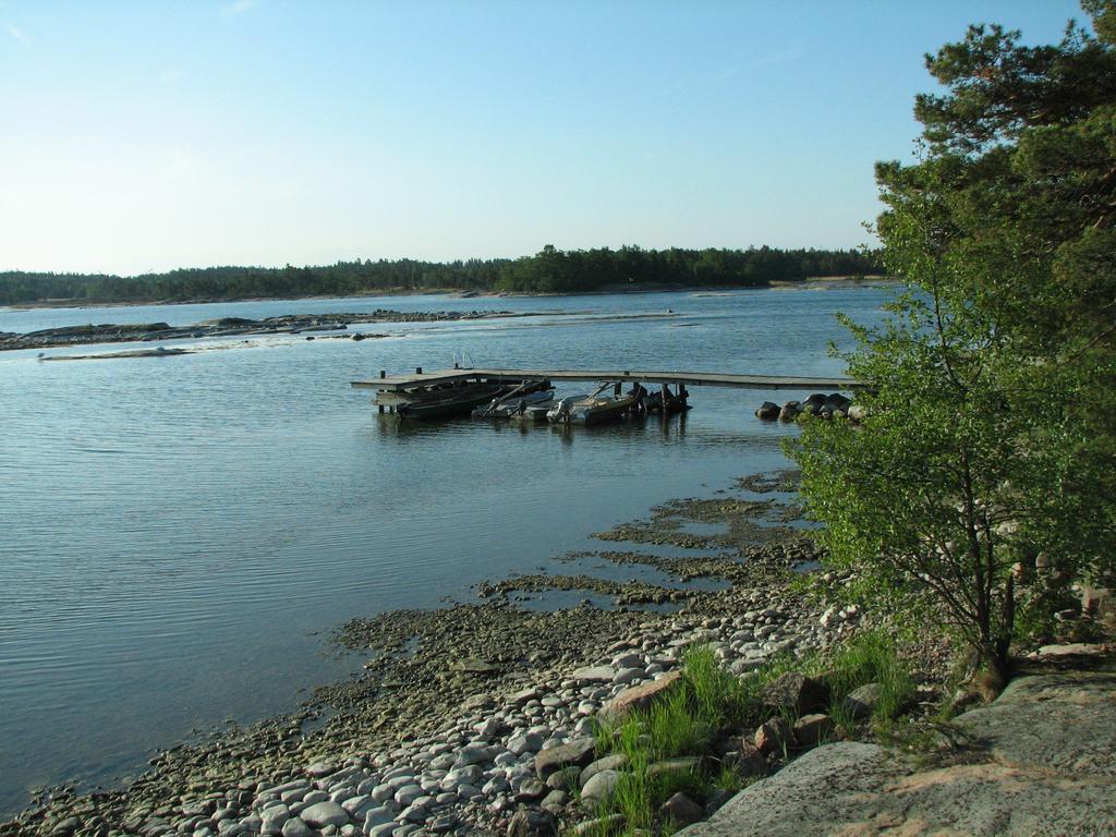 Roervik Stugor Geta Buitenkant foto